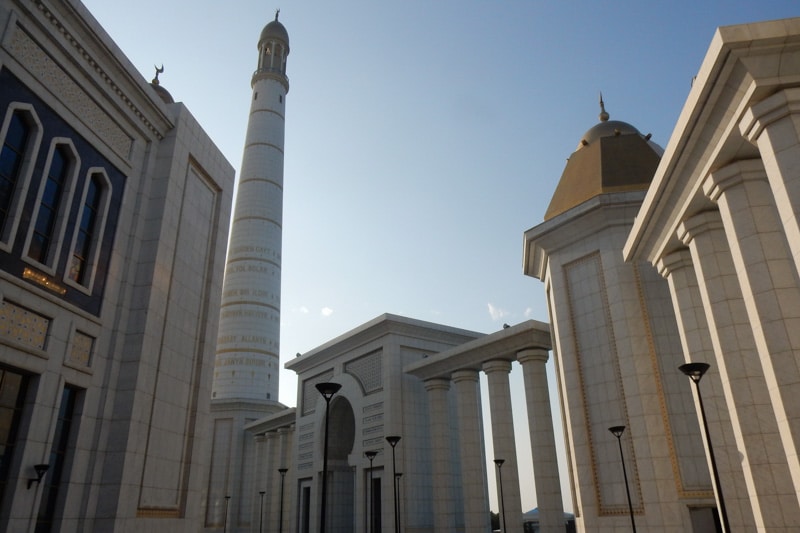Turkmenistan Tourist Attractions - Ruhy Mosque