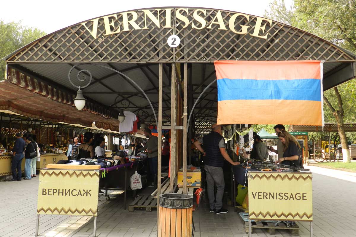 Vernisage Market Yerevan
